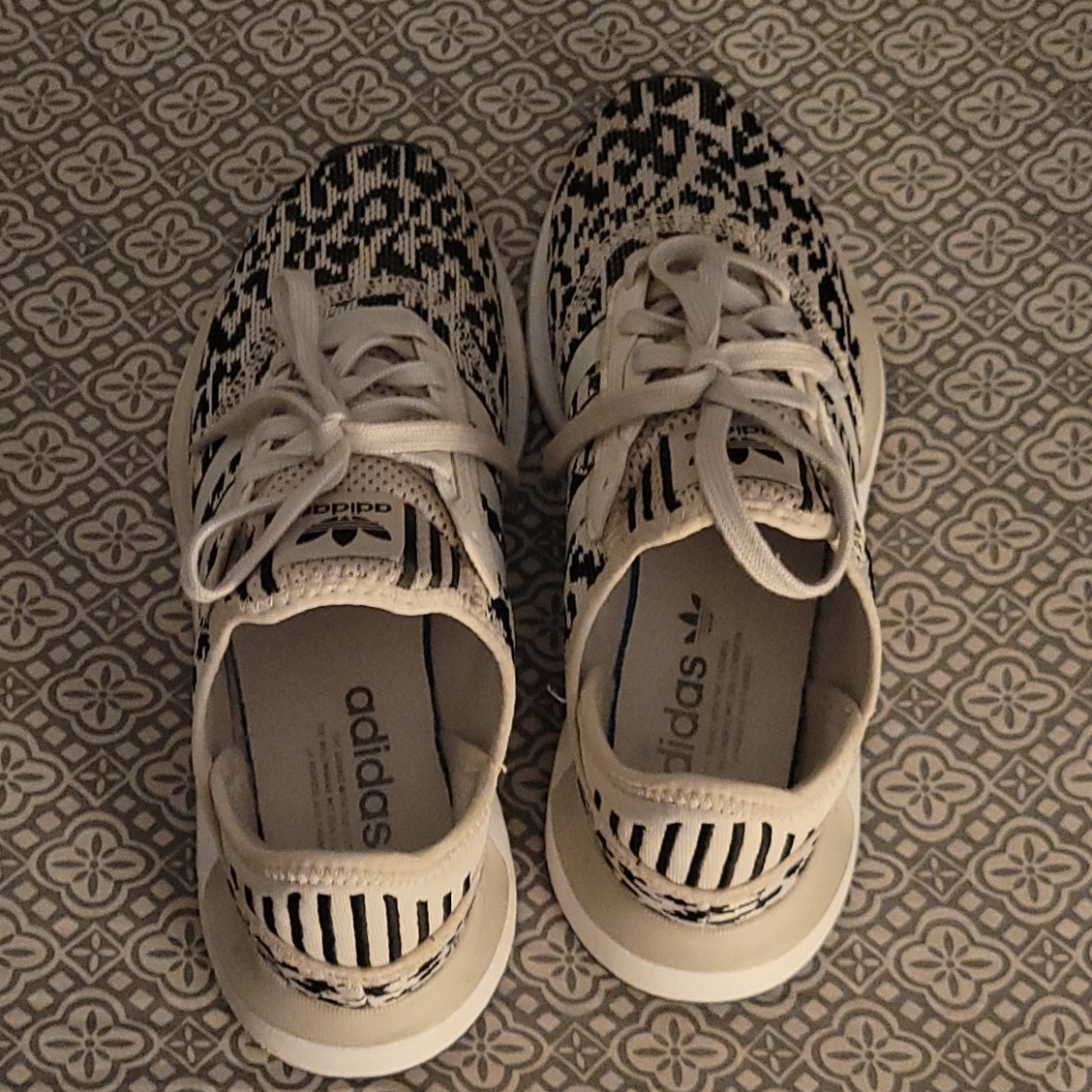 Ladies Adidas Swift Run Shoes